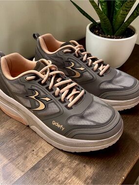 Gdefy Gray and Peach Sneakers Women's Size 9.5